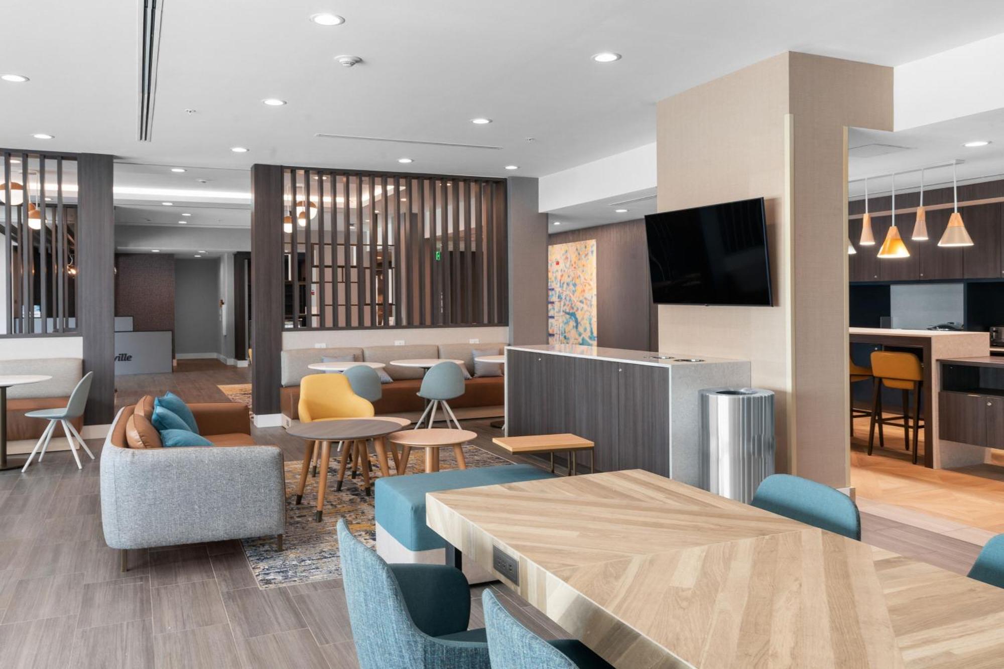 Towneplace Suites Jacksonville Airport Exterior photo